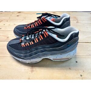 Nike Air Max 95 Sneakers Black Gray Orange Accents Youth Kids Size 7Y